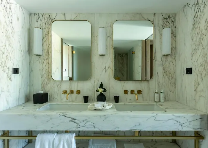 Altis Hotel, A Member Of Preferred & Resorts- Lvx فندق 5*