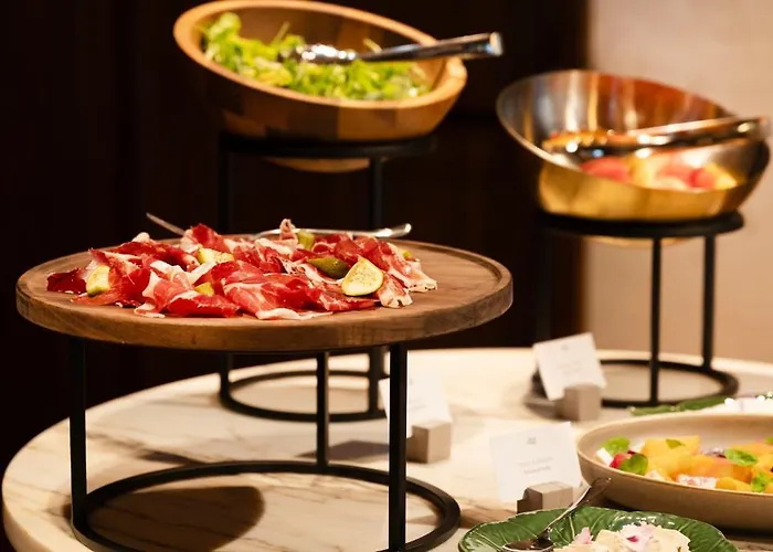 Altis Hotel, A Member Of Preferred & Resorts- Lvx فندق